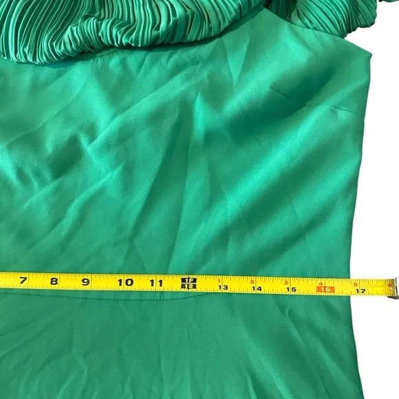 $185 Halston Heritage Women's Green Ruffle Cold-Shoulder High-Low Dress Size M