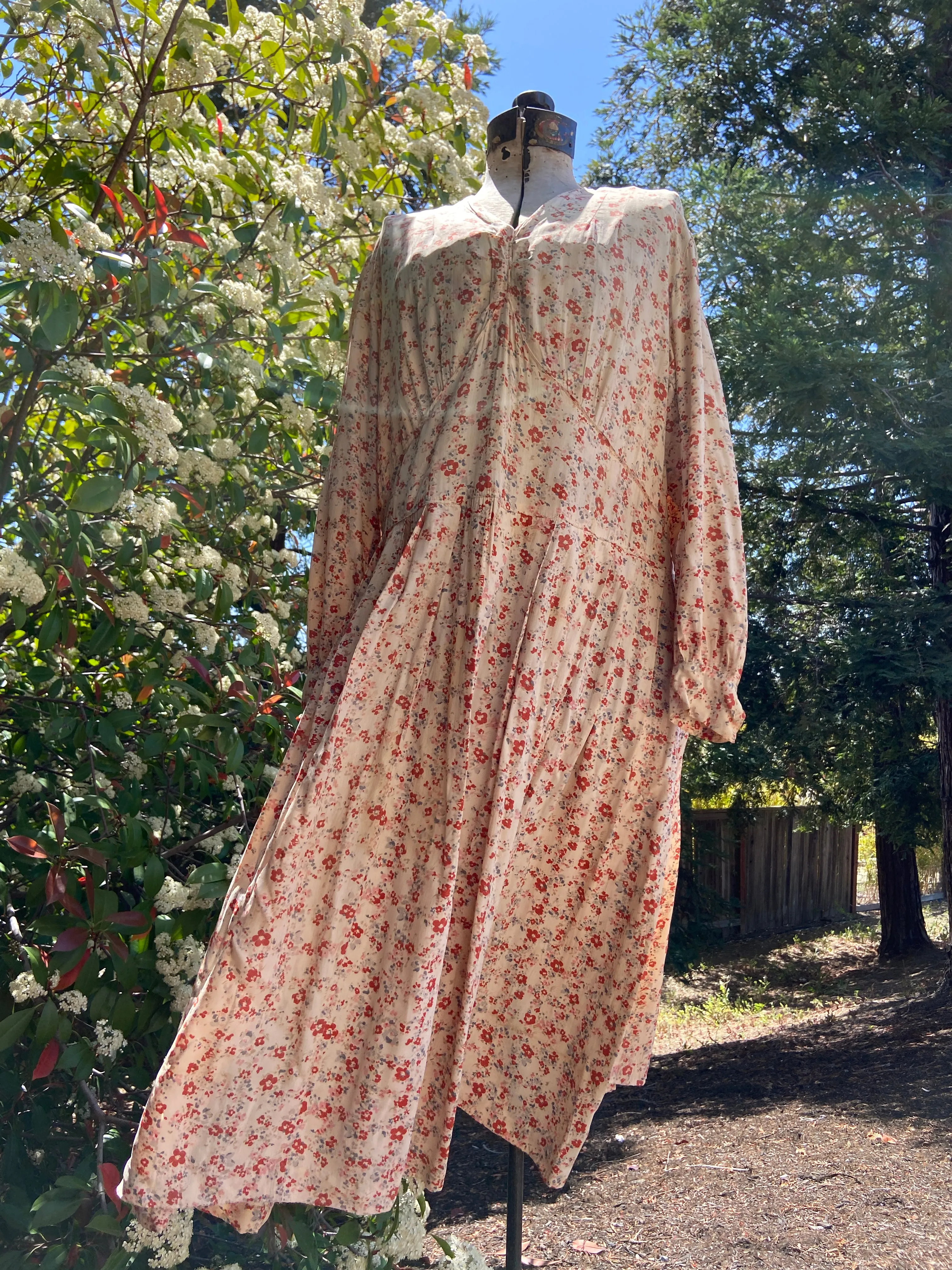 1920s Pale Peach Floral Rayon Midi Dress