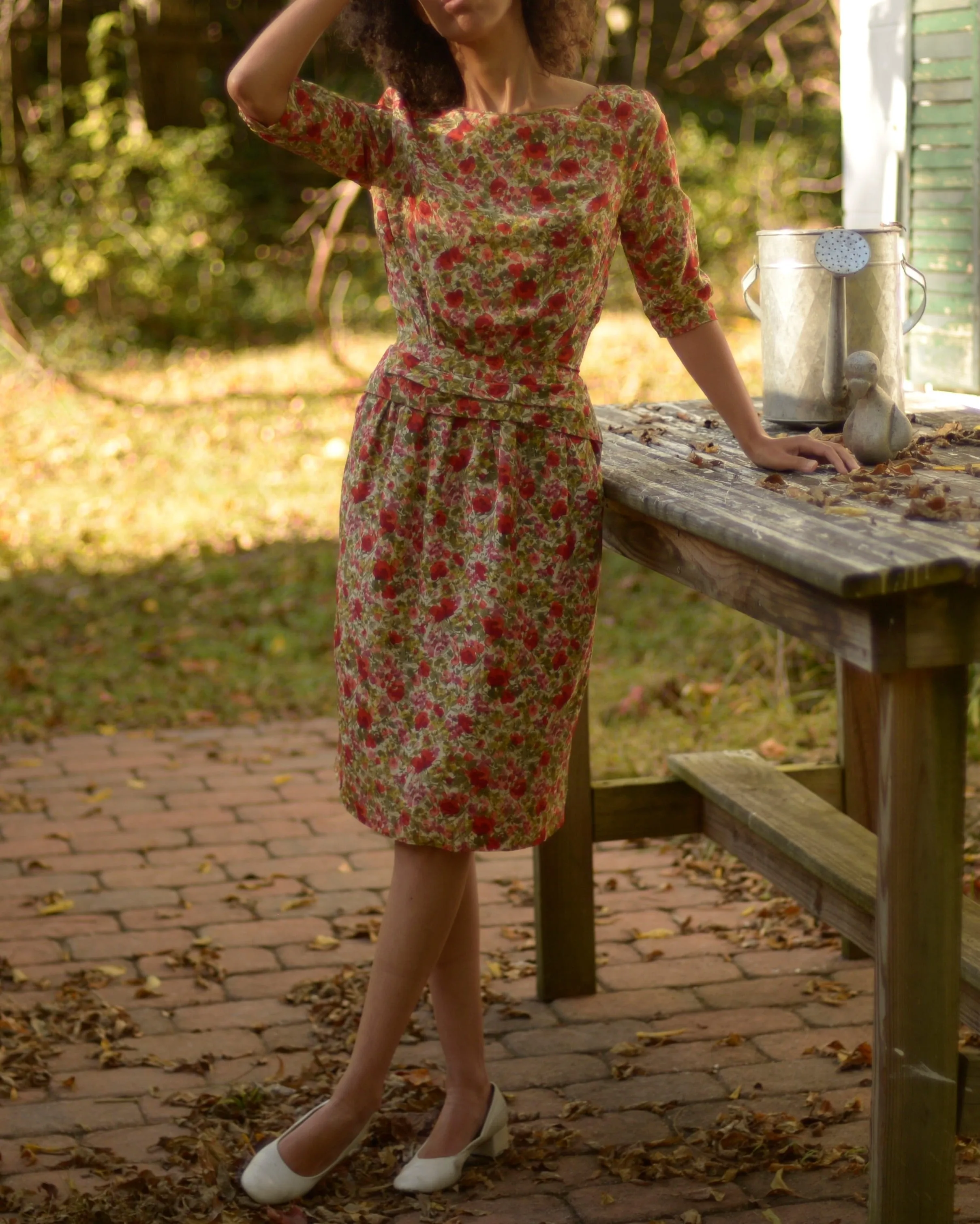1950s watercolor poppy floral silk sheath dress, small
