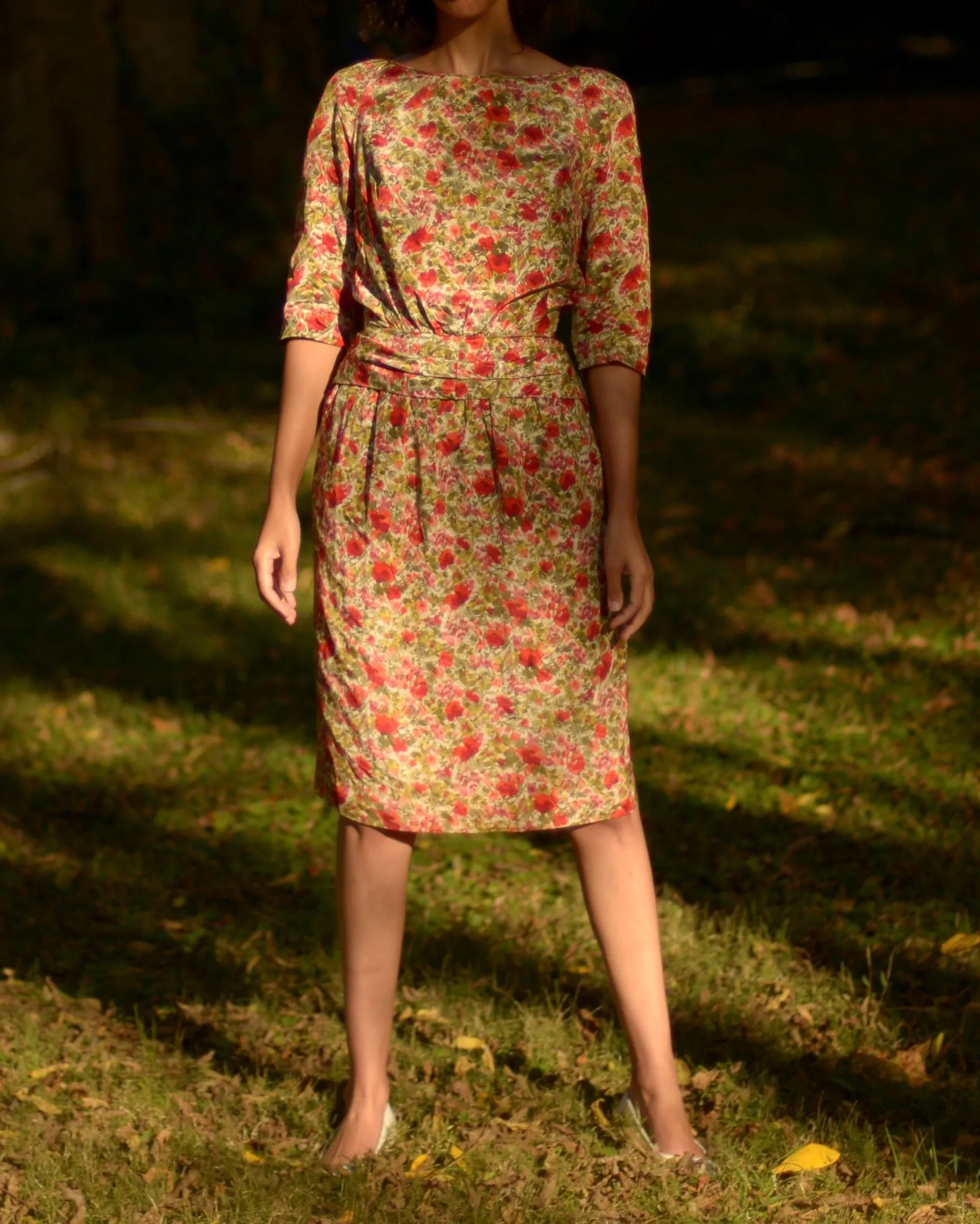 1950s watercolor poppy floral silk sheath dress, small