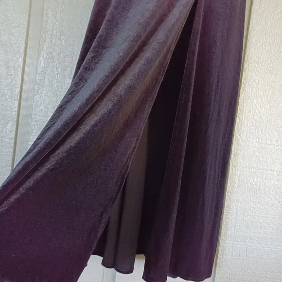 After Six Sweetheart Neck Velvet Dress Evening Gown Sleeveless Color Black SZ 8