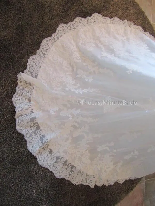 Allure Bridals 2862