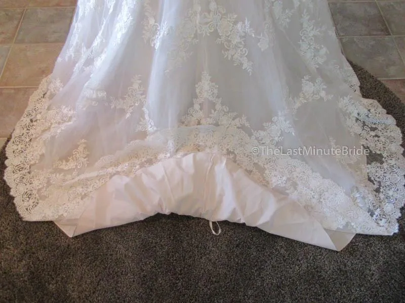 Allure Bridals 2917