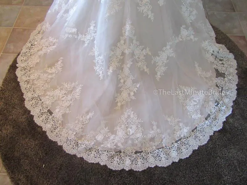Allure Bridals 2917