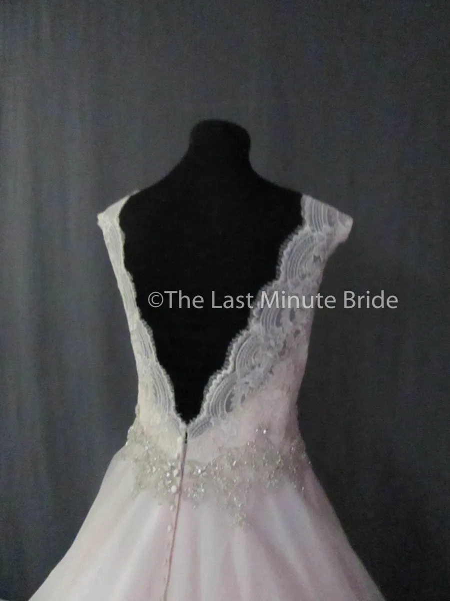 Allure Bridals 2967
