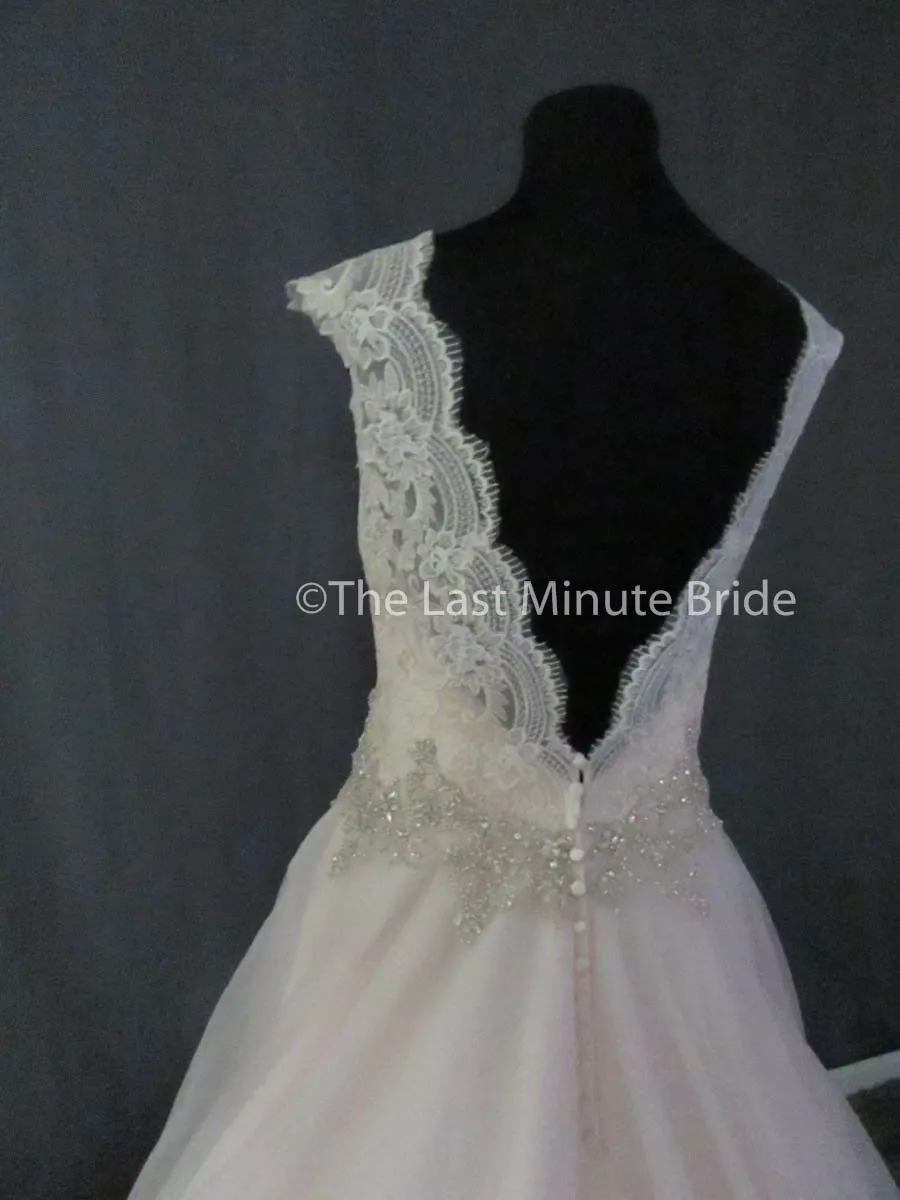Allure Bridals 2967