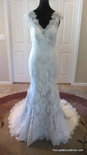 Allure Bridals 9068 size 8