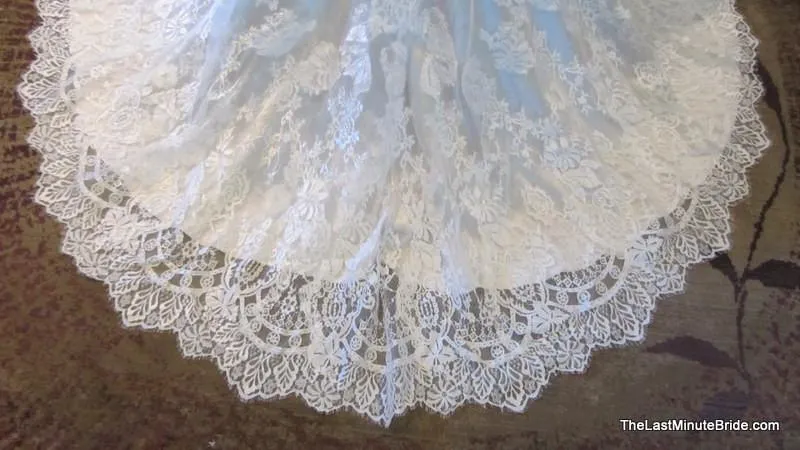 Allure Bridals 9068 size 8