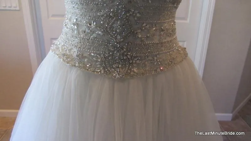 Allure Bridals 9126
