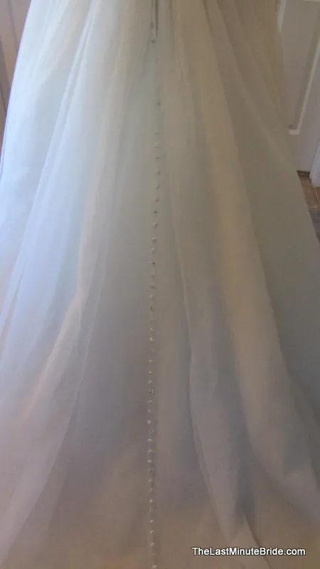 Allure Bridals 9126
