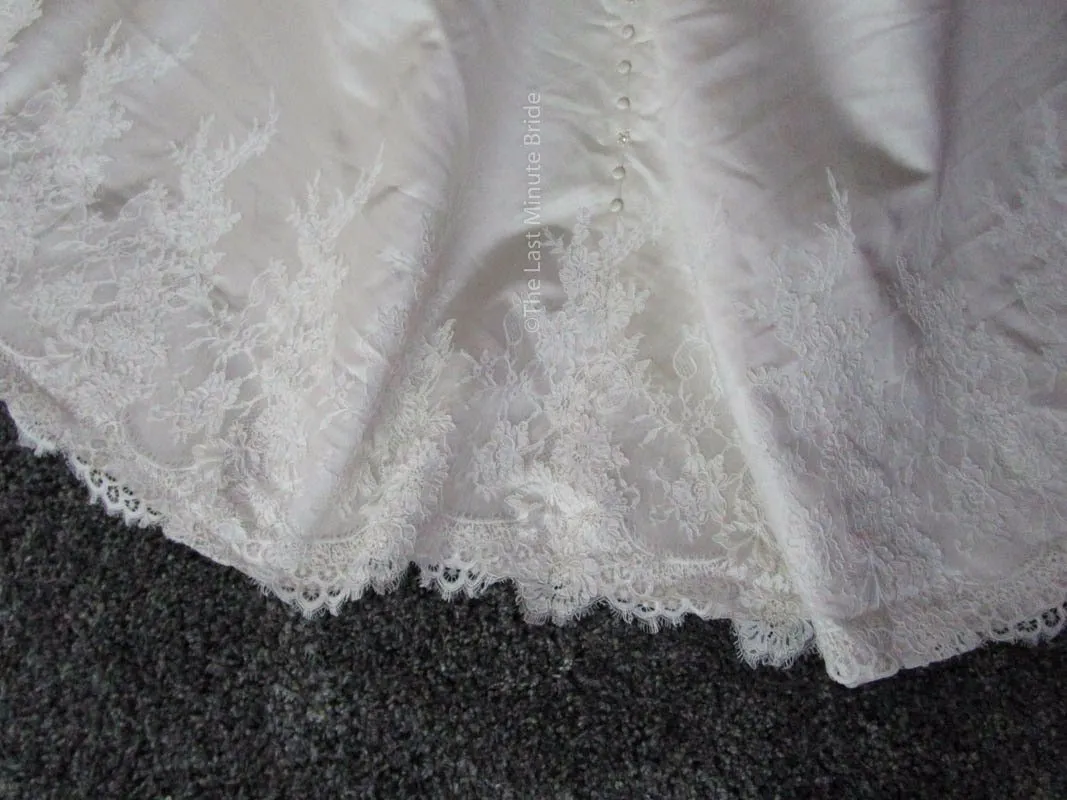 Allure Bridals 9165 Size 16