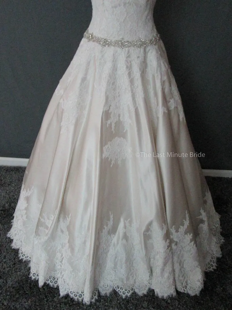Allure Bridals 9165 Size 16