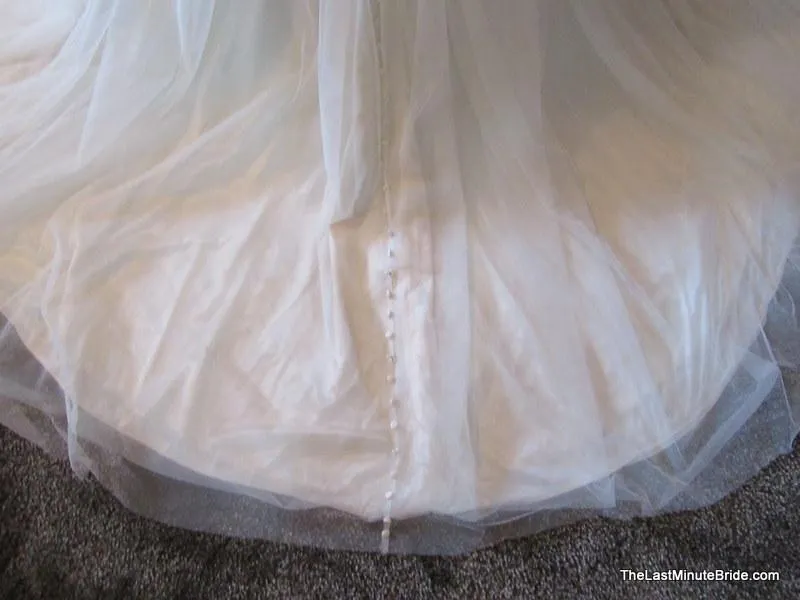Allure Bridals 9205 Size 20