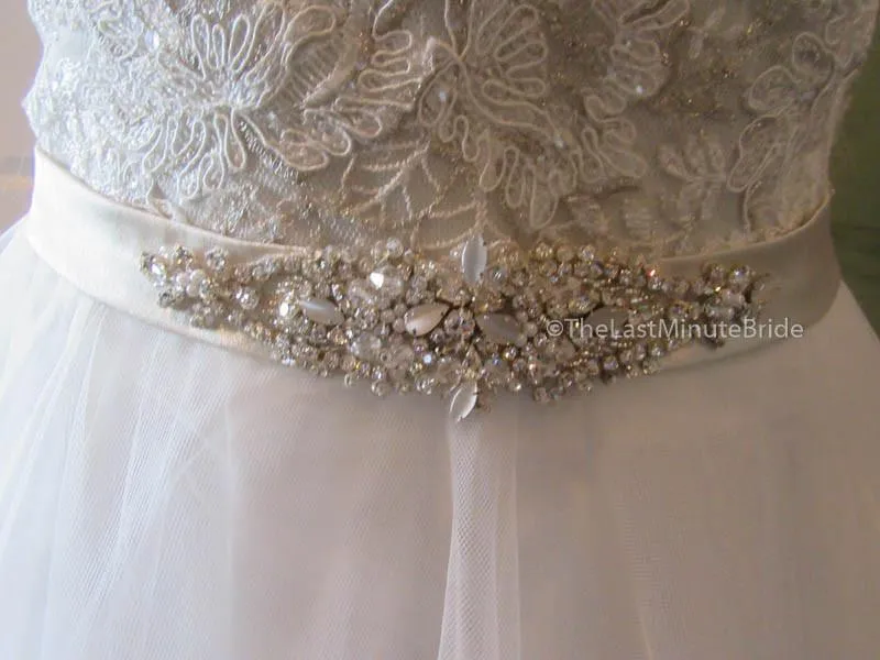 Allure Bridals 9301