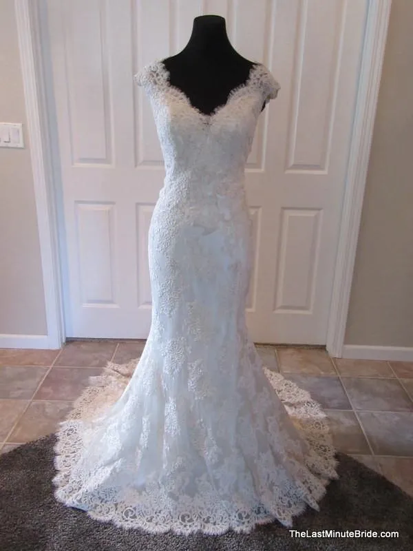 Allure Bridals 9313 size 12