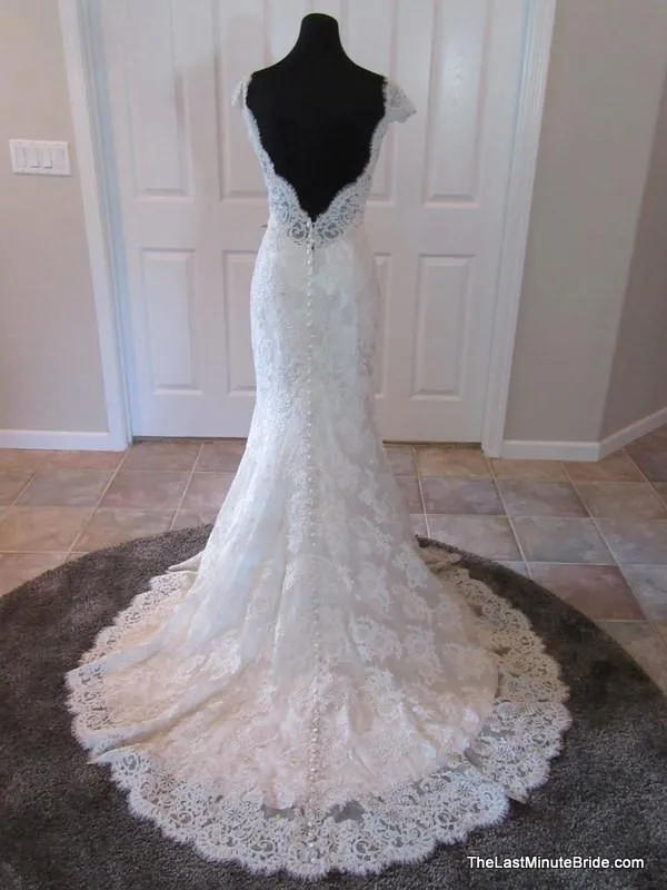Allure Bridals 9313 size 12