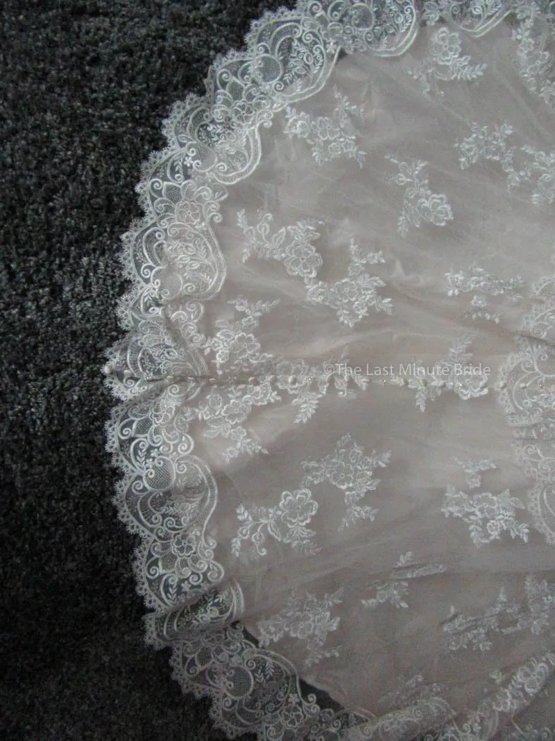 Allure Bridals 9365