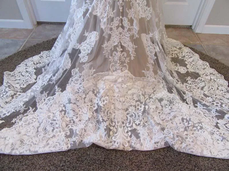 Allure Bridals style 9569