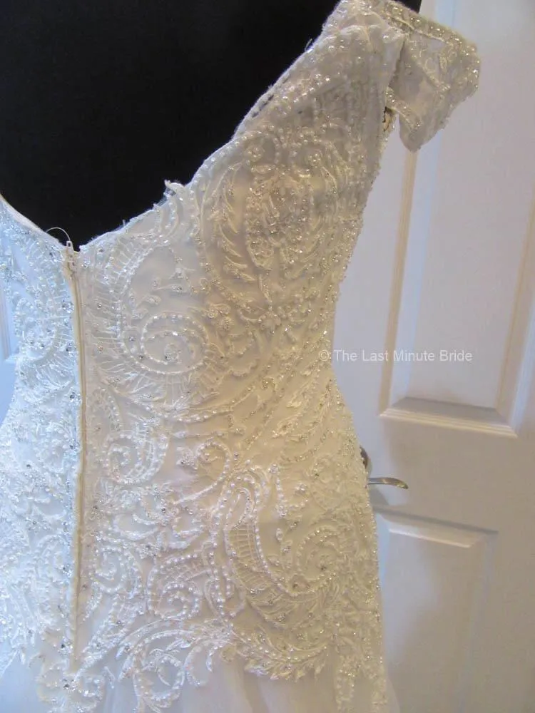 Allure Bridals style W453