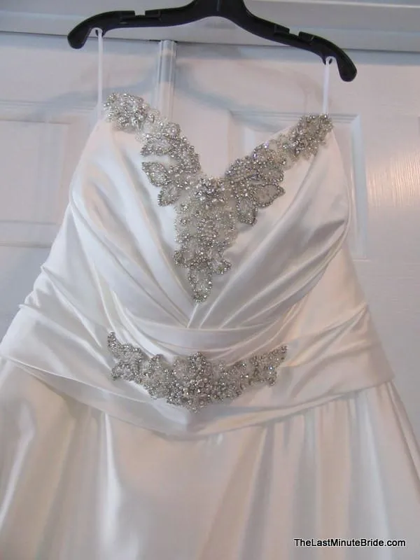 Allure Bridals W332