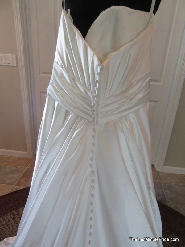 Allure Bridals W332