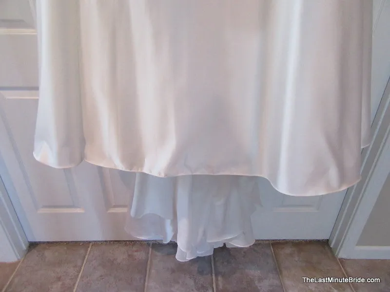 Allure Bridals W332