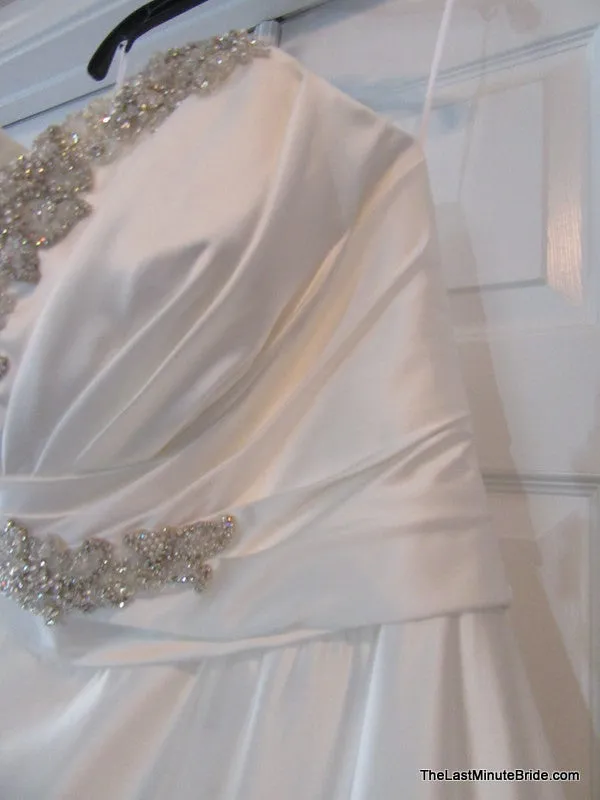 Allure Bridals W332