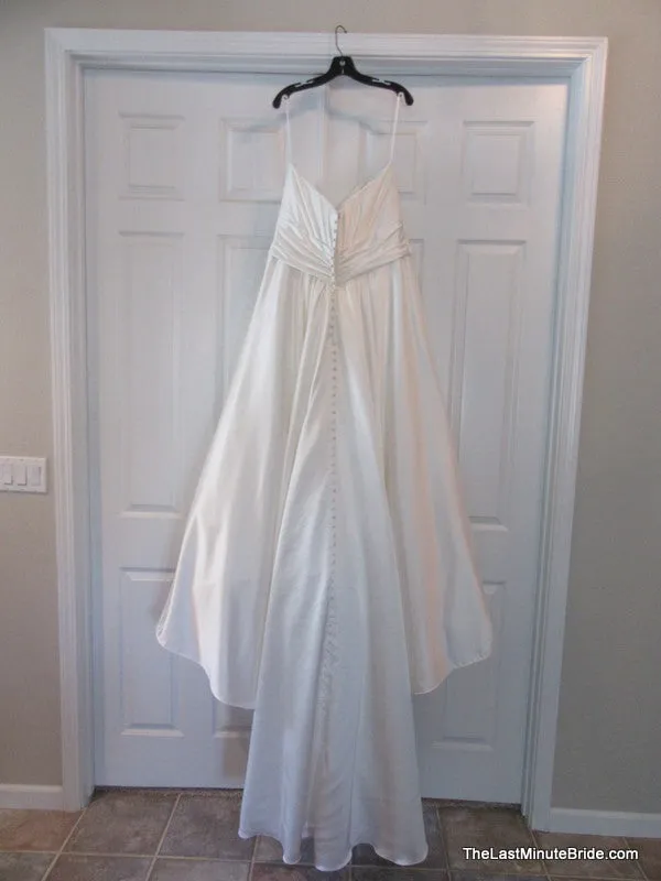Allure Bridals W332
