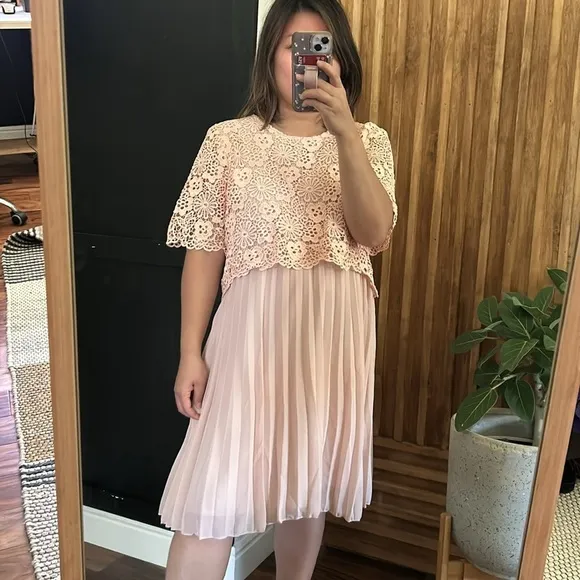 Anthropologie x Moulinette Souers Adanne Lace Shift Dress. M