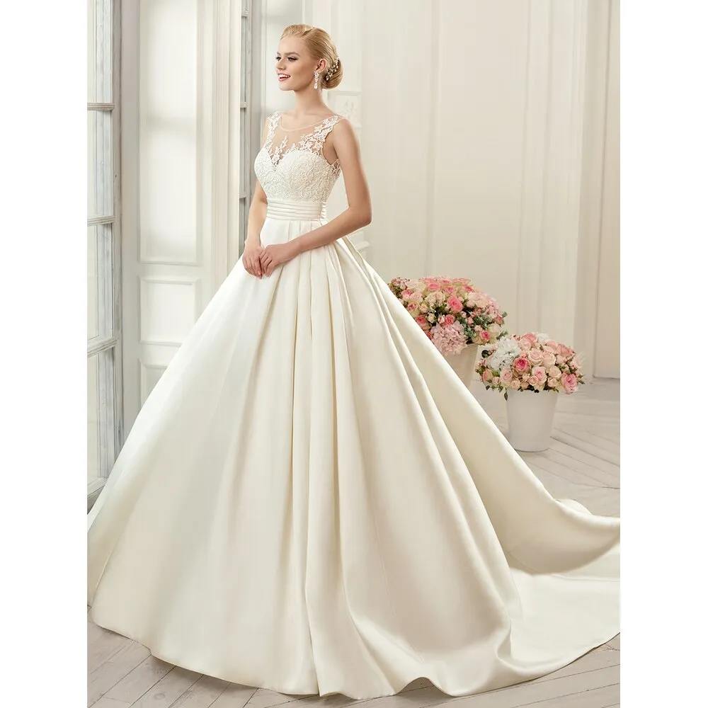 Backless Satin Wedding Dresses Chapel Train Bridal Gowns Ivory