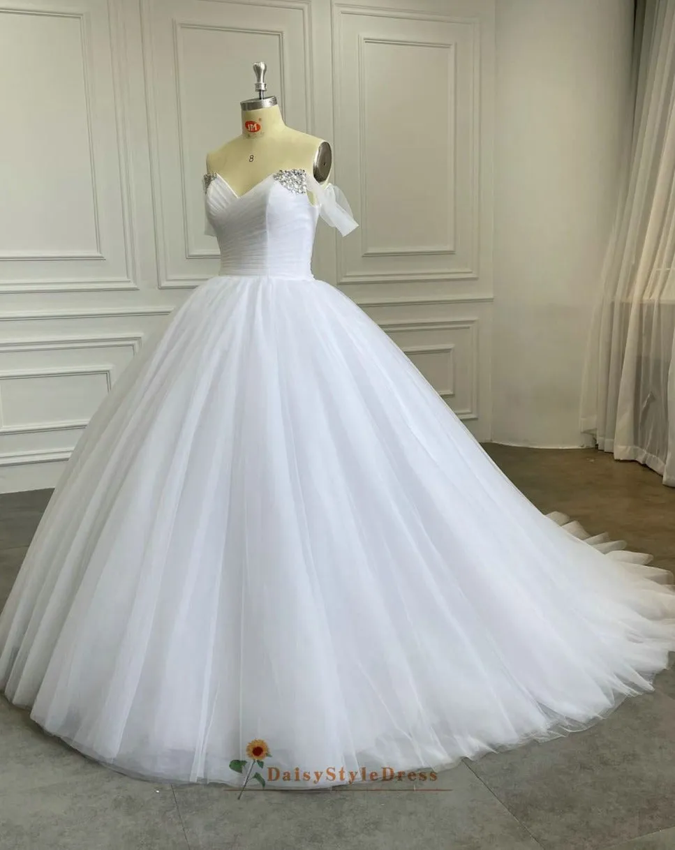 Ball Gown Off Shoulder Sleeve White Tulle Wedding Dress