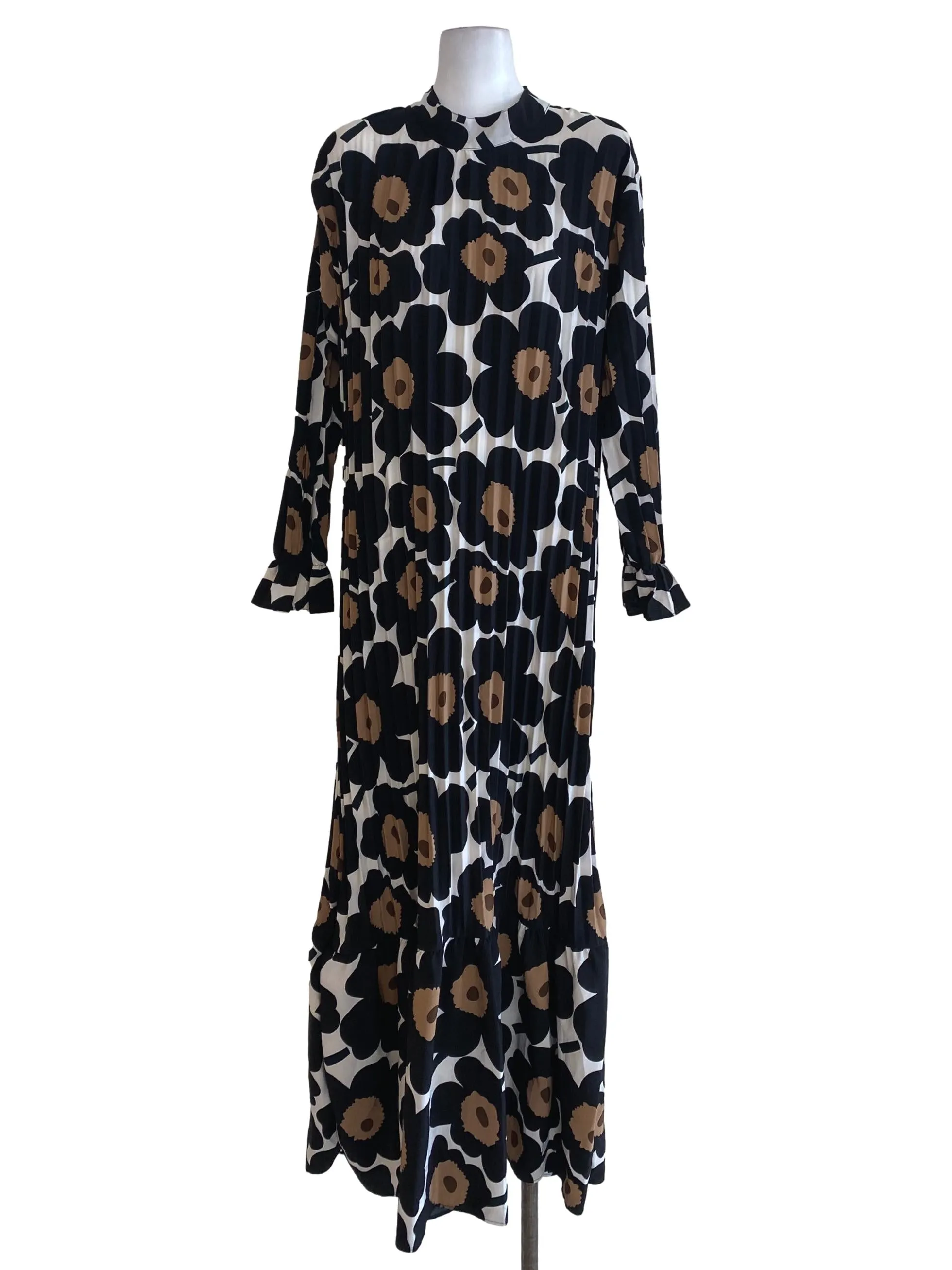 Black Floral Pleated Dress