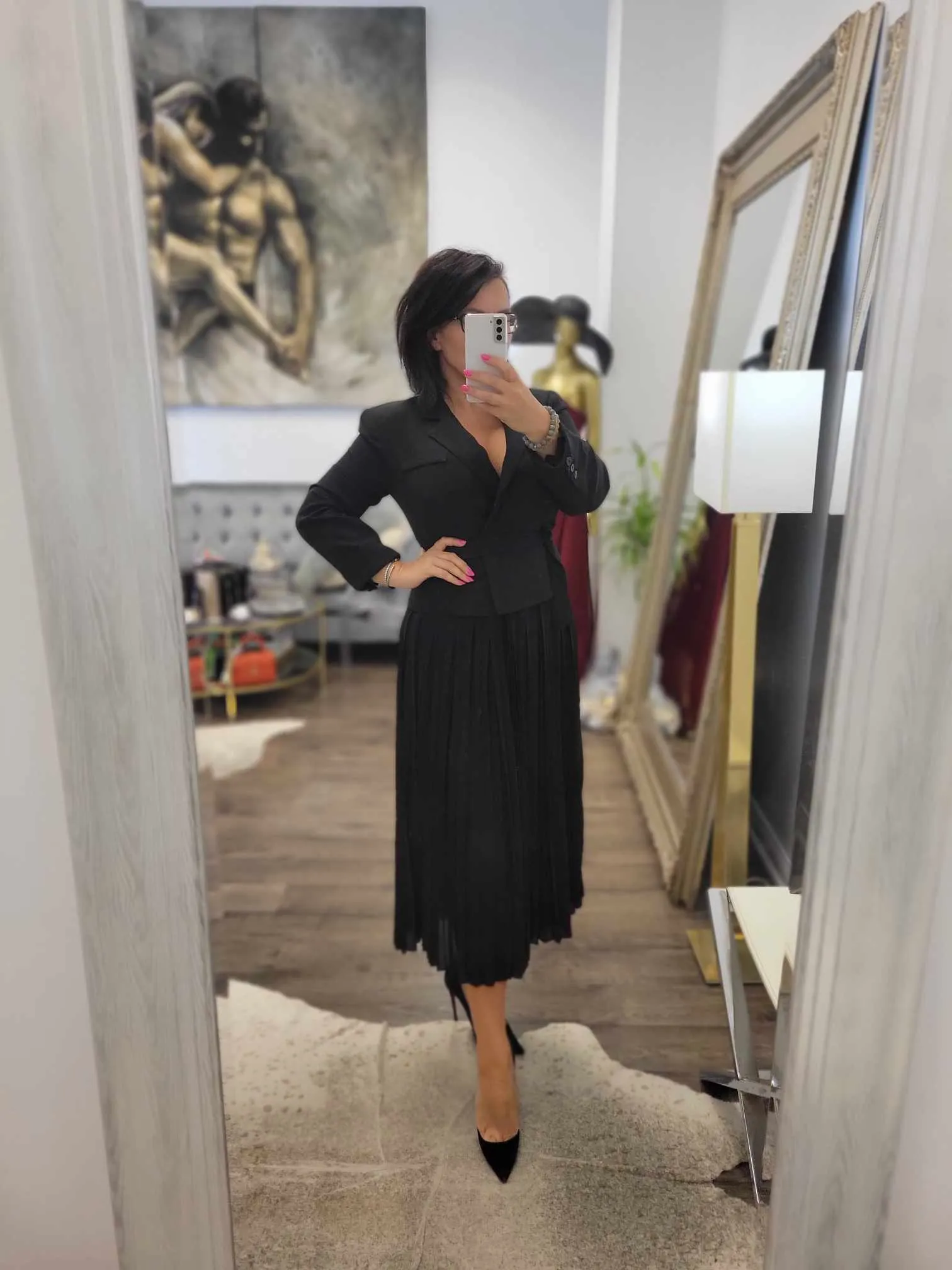 BLACK MIDI DRESS WITH PLEATED SKIRT AND JACKET TOP