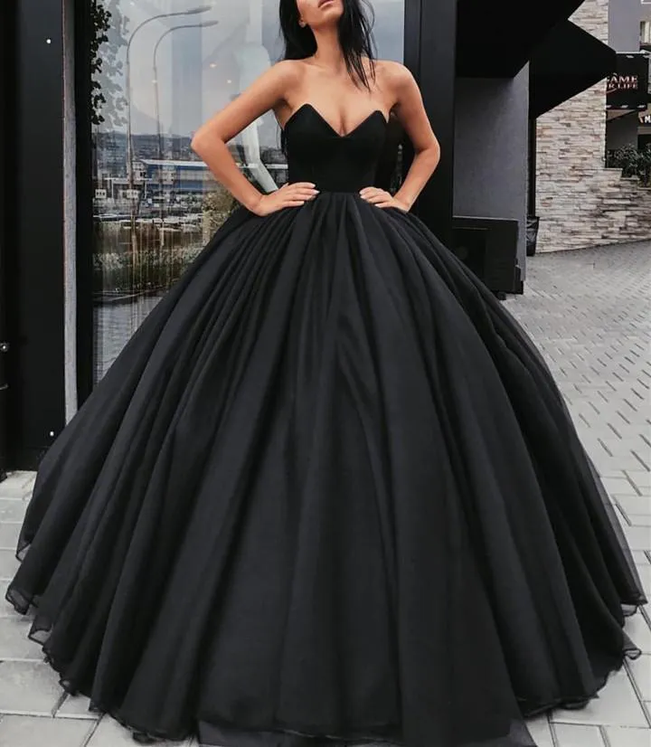 Black Sweetheart Neck Floor-length Sleeveless Backless Prom Gown, Black Formal Dress