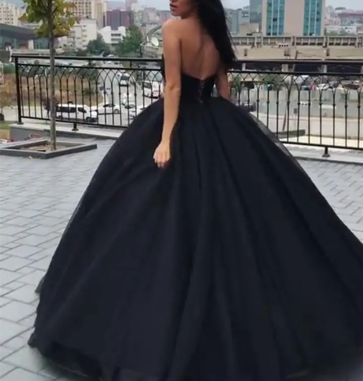 Black Sweetheart Neck Floor-length Sleeveless Backless Prom Gown, Black Formal Dress