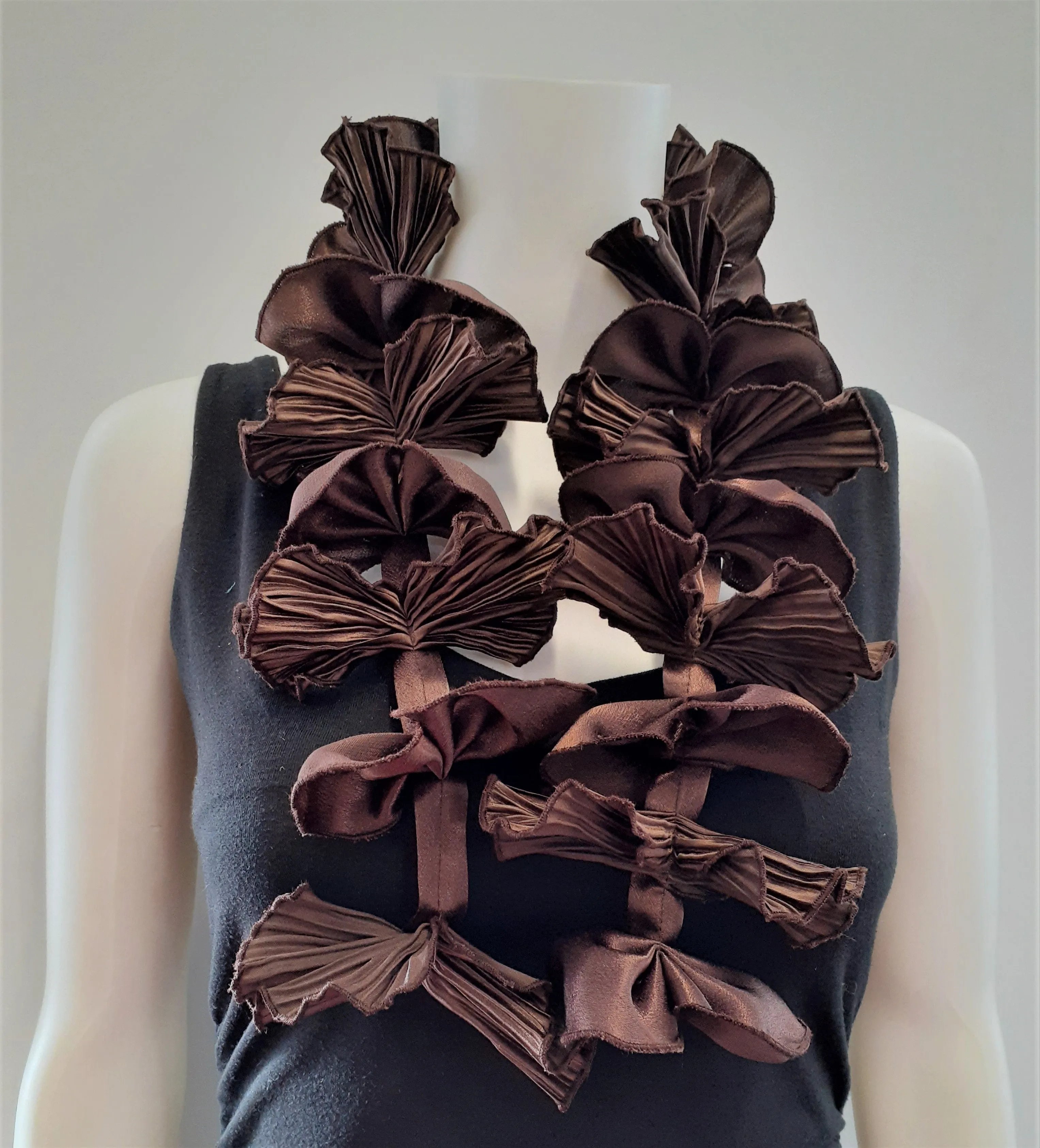 Boa Necklace