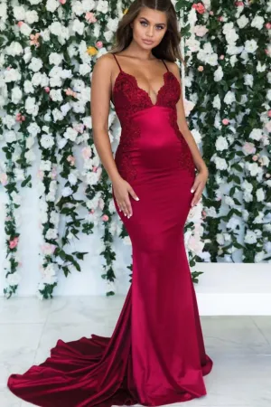 Burgundy Sleeveless Mermaid Backless Prom Dress Spaghetti Straps Lace Appliques Evening Gowns
