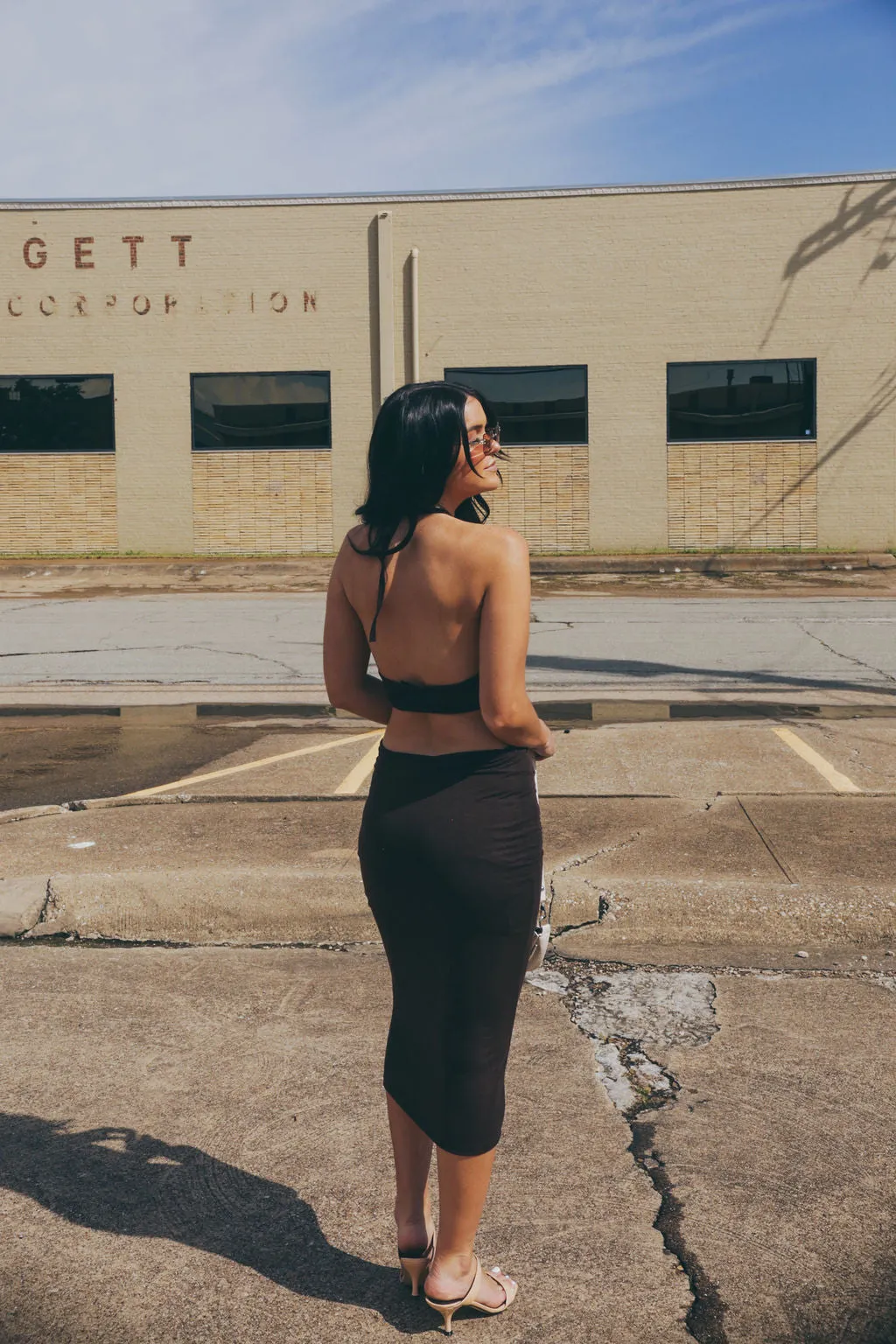 Cut Out Halter Dress (Chocolate Brown)