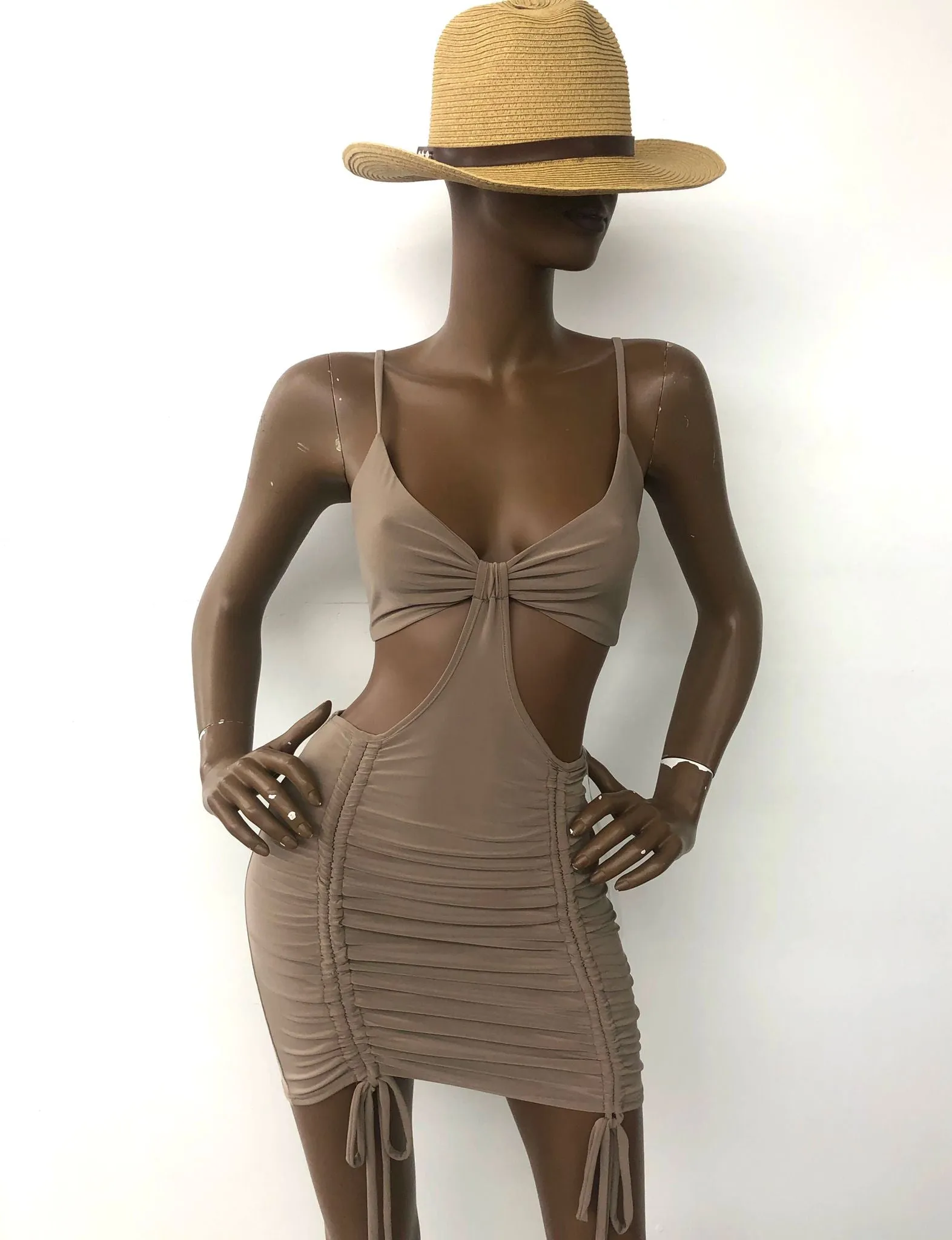 Cut Up Sis Ruched Dress | Beige
