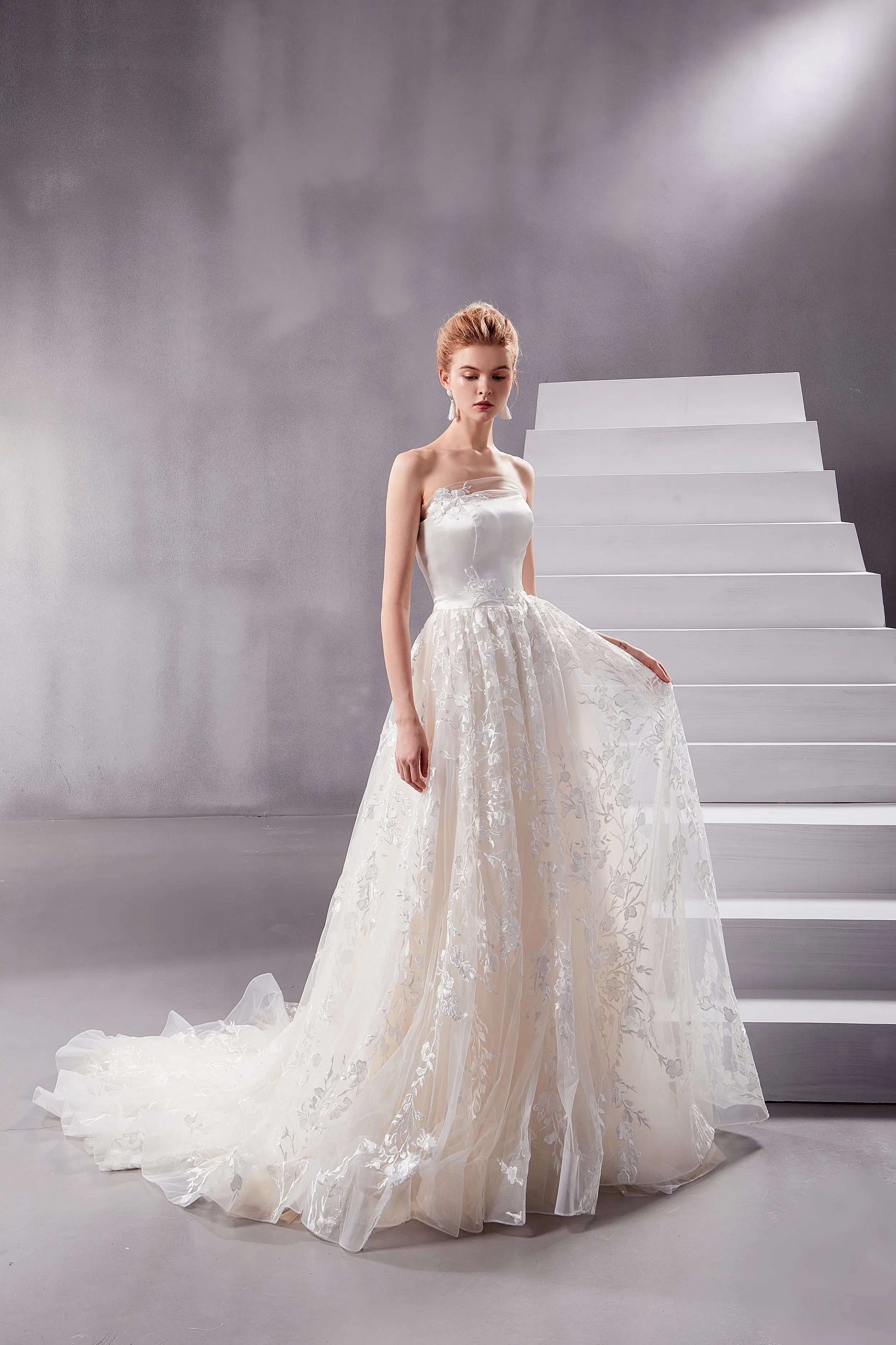 Daphne - Selena Huan Venice Floral Embroidery lace silk-satin top strapless ballgown dress with detachable off-the-shoulder sleeves