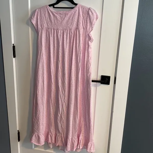 Eileen West Pink Floral Cap Sleeve Nightgown Lace Button Yoke EUC