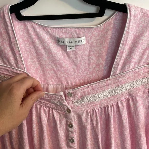 Eileen West Pink Floral Cap Sleeve Nightgown Lace Button Yoke EUC
