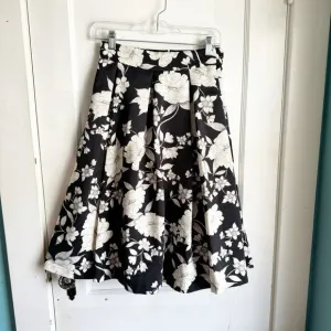 Eliza J Floral Pleated Circle Skirt Black Cream Wedding Guest Cocktail Size 2