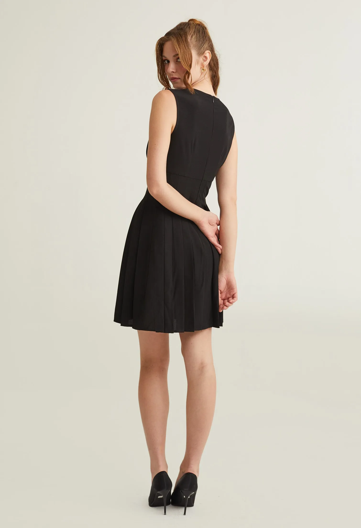 Formal Cinched Waist A-Line Dress