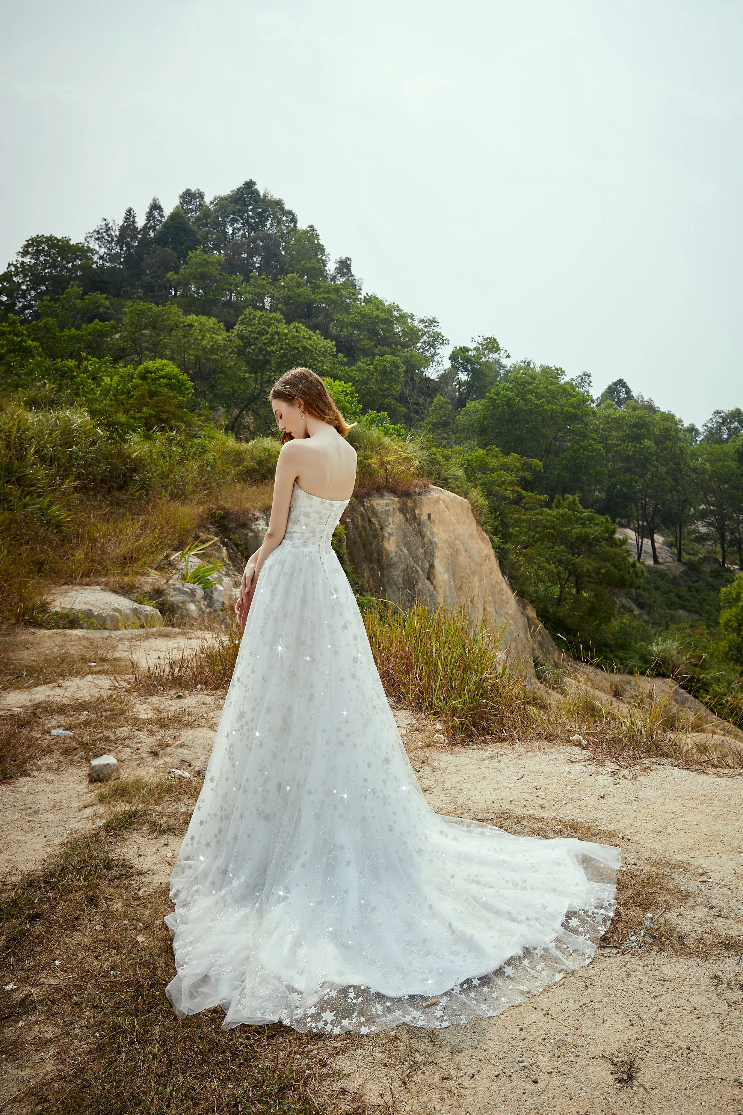 La Galaxia - Selena Huan clean-cut strapless natural flow star glittering lace ball gown