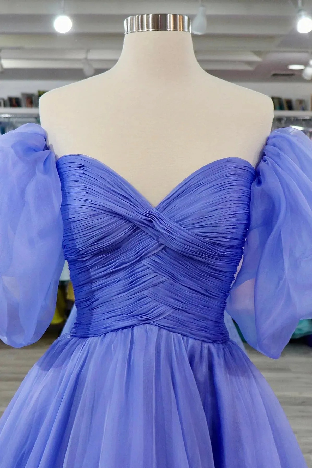 Lavender Tulle A-line Off-Shoulder Puff Sleeves Pleated Long Prom Dress     fg3408