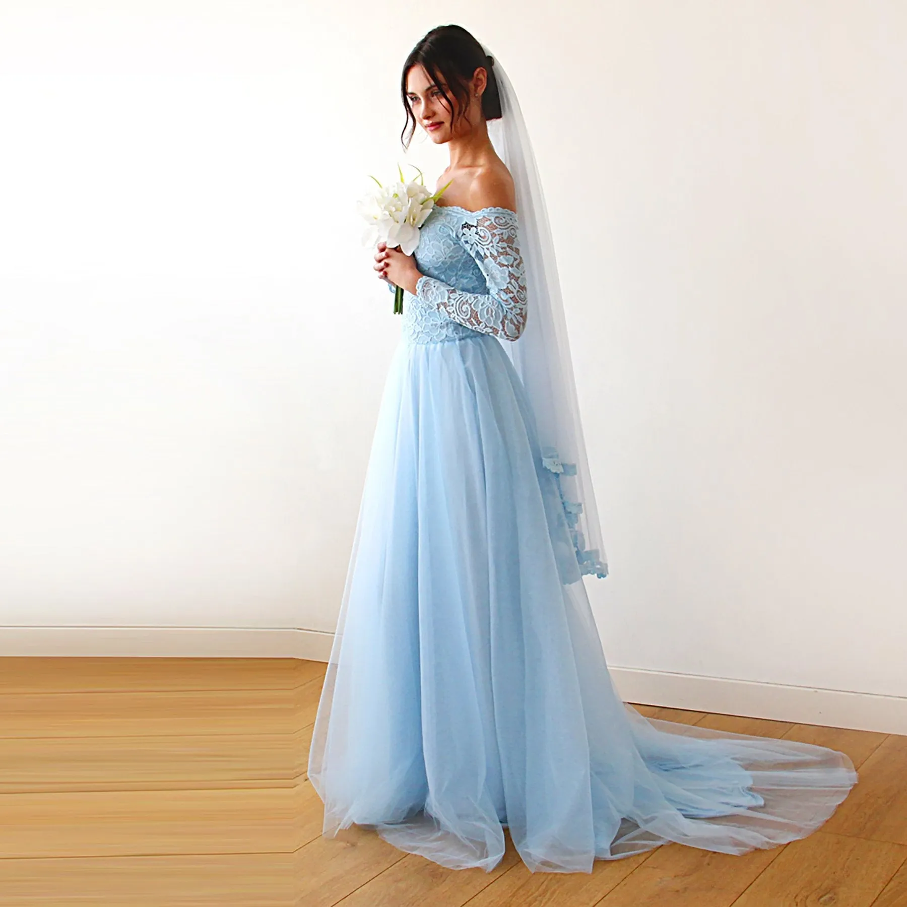 Light blue Off-The-Shoulder Dress Train   #1162