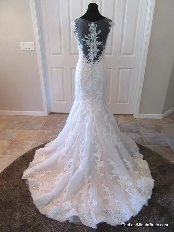 Maggie Sottero Noelle 5MB657 Size 10