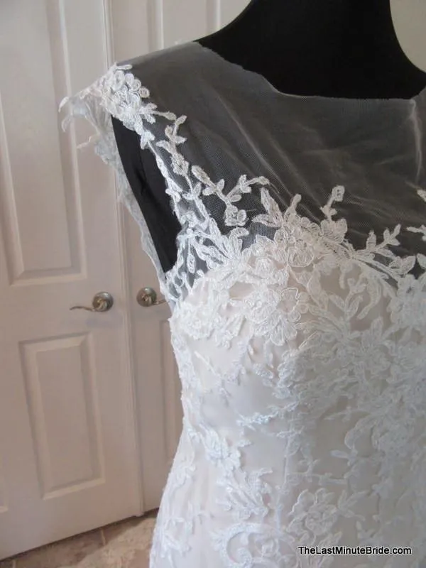 Maggie Sottero Noelle 5MB657 Size 10