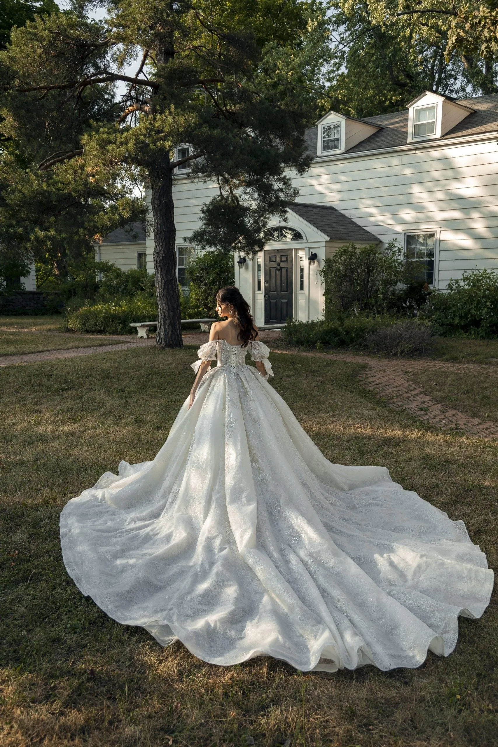 Magnolia Couture: Quesnelia